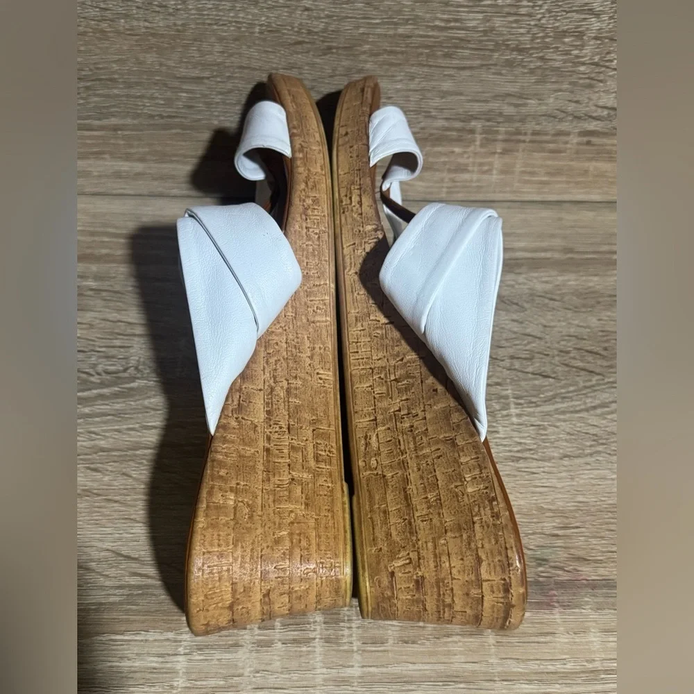 Italian Shoemakers Krissy white Wedge heels slip Sandals women’s size 9.5 shoes
